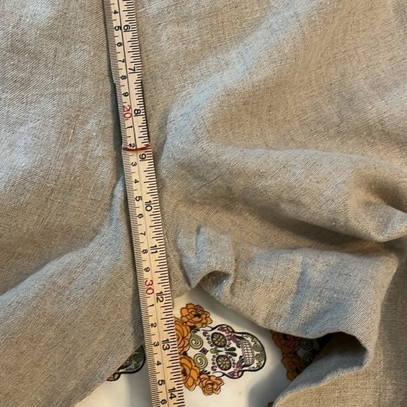 Michael Kors neutral linen straight leg full length pants.  Size 6 100% linen. - Picture 10 of 10